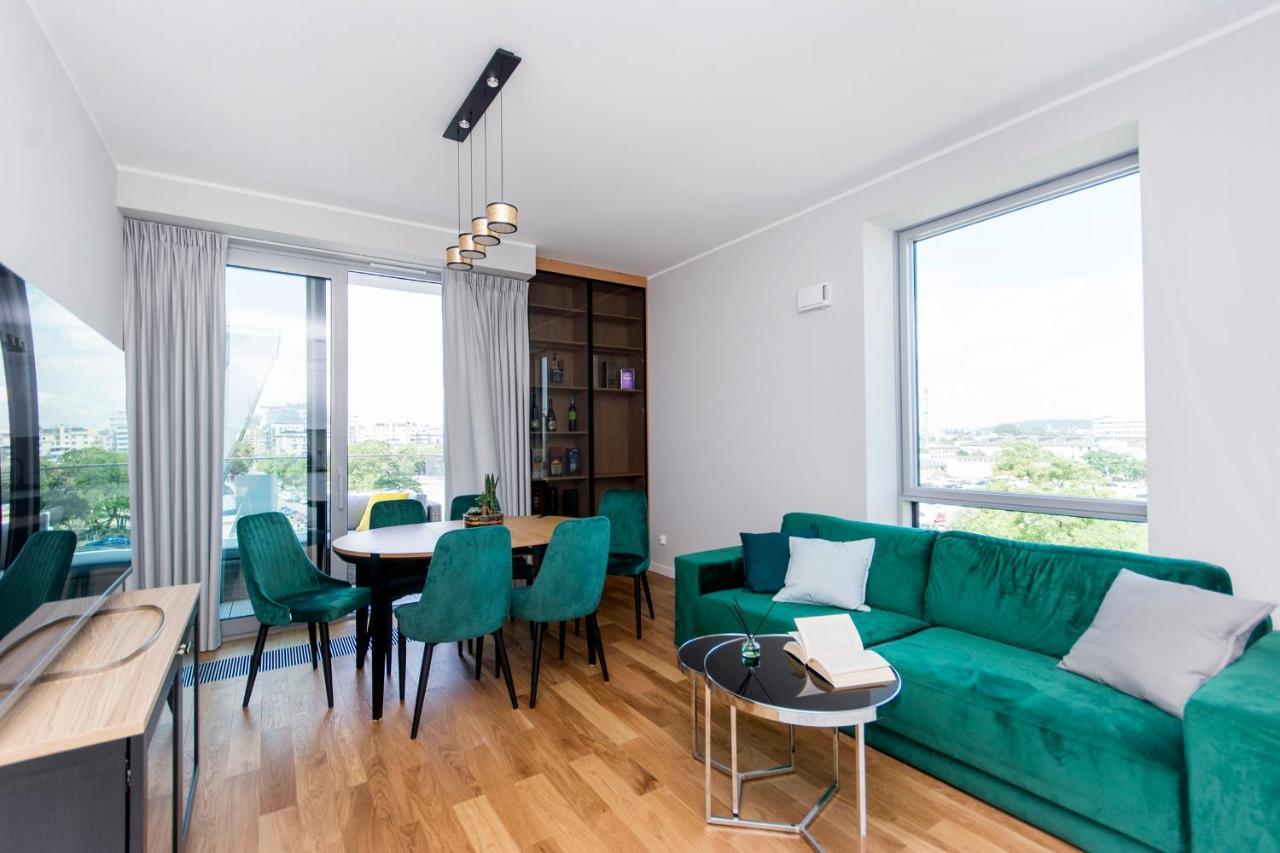 Yacht Park Rentyear Apartments Gdynia Exterior photo